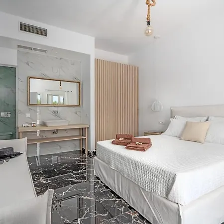 Le Ciel Suites & Villas 4*