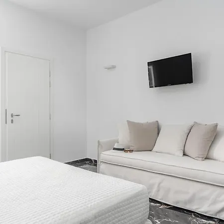 Le Ciel Suites & Villas Mykonos Town