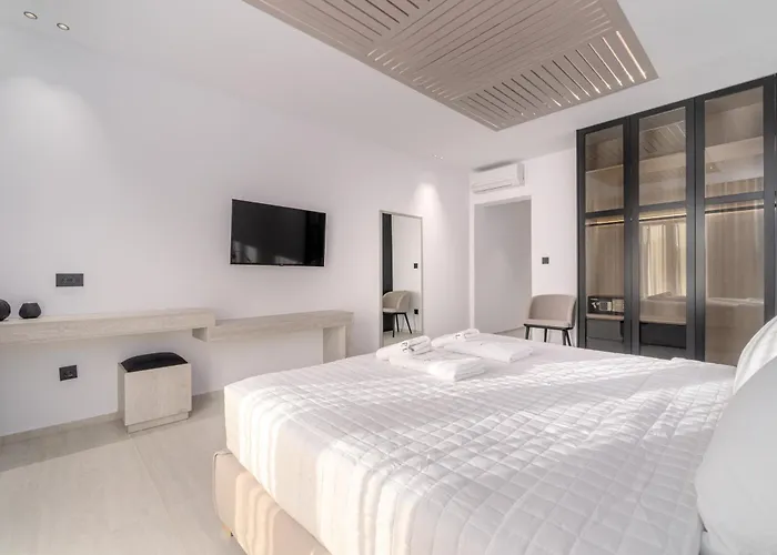 Le Ciel Suites & Villas 4*