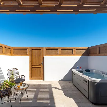 Le Ciel & 4* Mykonos Town